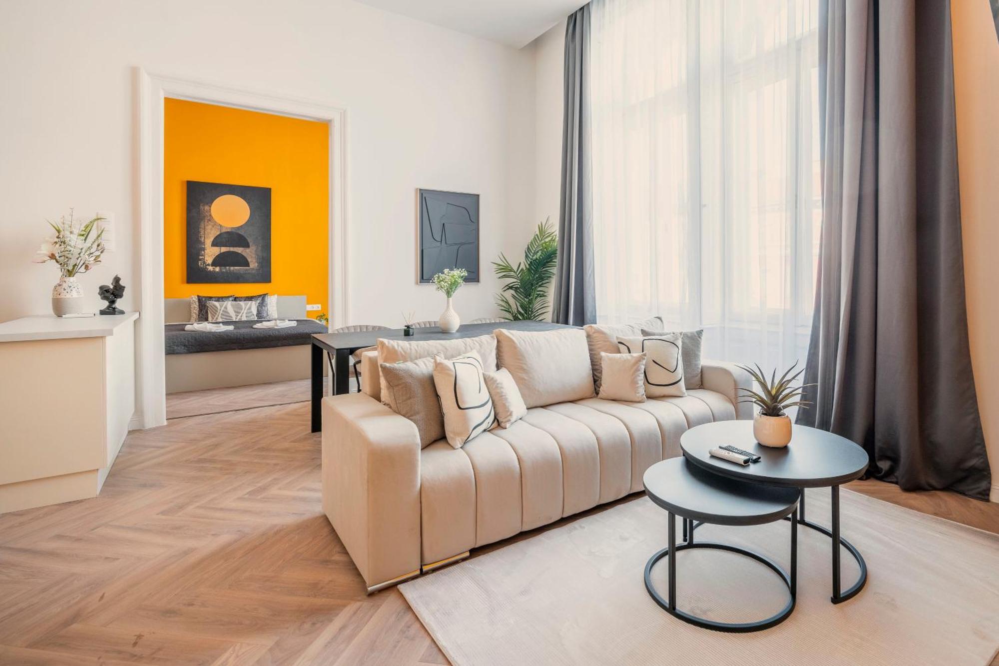 Exclusive Central 3Bedrm Stylish Residence By Prestige Homes Budapest Exterior foto